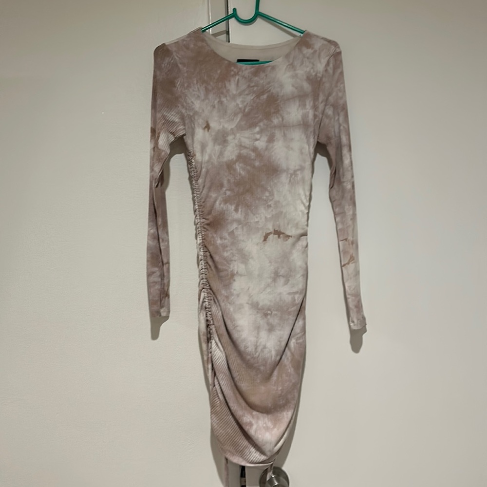 Long sleeve dress